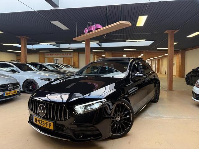 Occasion Mercedes A200 Business 163 PK (119 kW) 2018 Zwart Hatchback