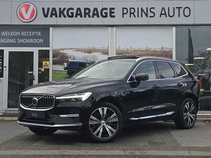 Zwart Gebruikt 2021 Volvo XC60 Inscription SUV | € 39.895 (Goede deal) - Afbeelding 1/4