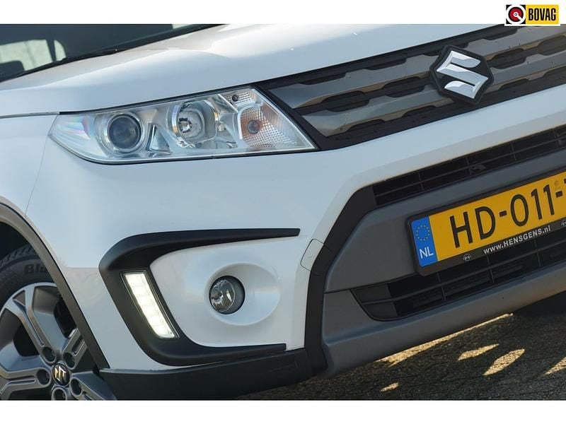 Occasion Suzuki Vitara Exclusive 120 PK (88 kW) 2015 Wit (metallic) SUV