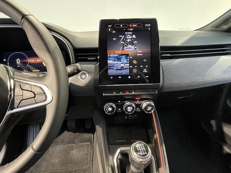 Occasion Renault Clio V Techno 2024 Grijs Hatchback