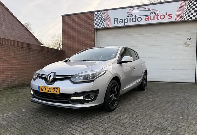 Grijs Occasion 2014 Renault Mégane III Expression Hatchback | € 5.499 (Eerlijke prijs) - Afbeelding 1/4