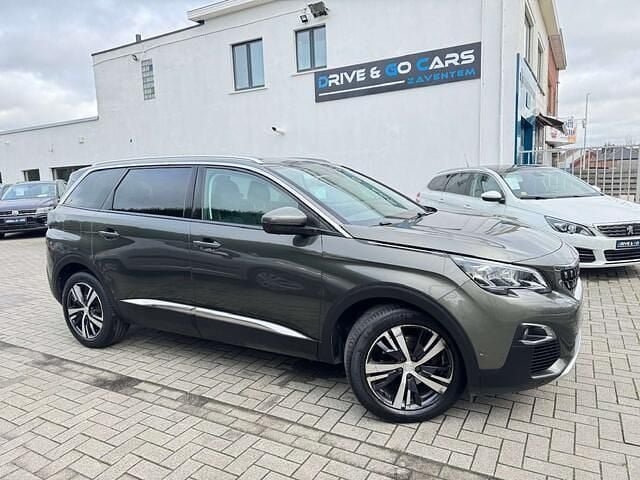 Grijs Gebruikt 2020 Peugeot 5008 Allure SUV | € 16.950 (Super prijs) - Afbeelding 1/4