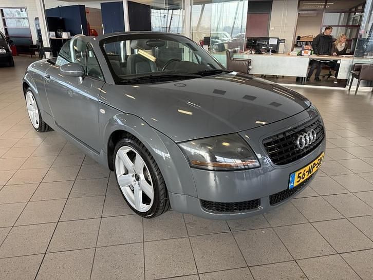 Grijs Gebruikt 2000 Audi TT Roadster Cabriolet | € 2.390 (Super prijs) - Afbeelding 1/4