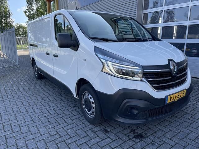 Wit Gebruikt 2021 Renault Trafic Business Van | € 10.250 - Afbeelding 1/4