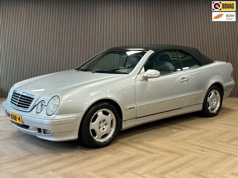 Grijs Gebruikt 2003 Mercedes CLK200 Elegance Cabriolet | € 8.995 (Duur) - Afbeelding 1/4