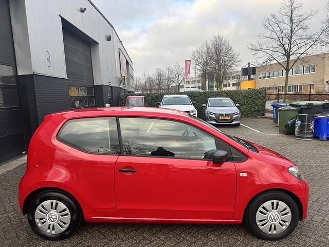 Occasion VW up! move up! 60 PK (44 kW) 2012 Rood Hatchback