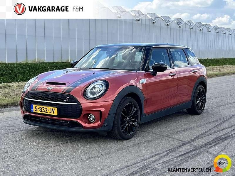 Rood Gebruikt 2020 Mini Cooper S Clubman Stationwagen | € 24.950 (Goede deal) - Afbeelding 1/4