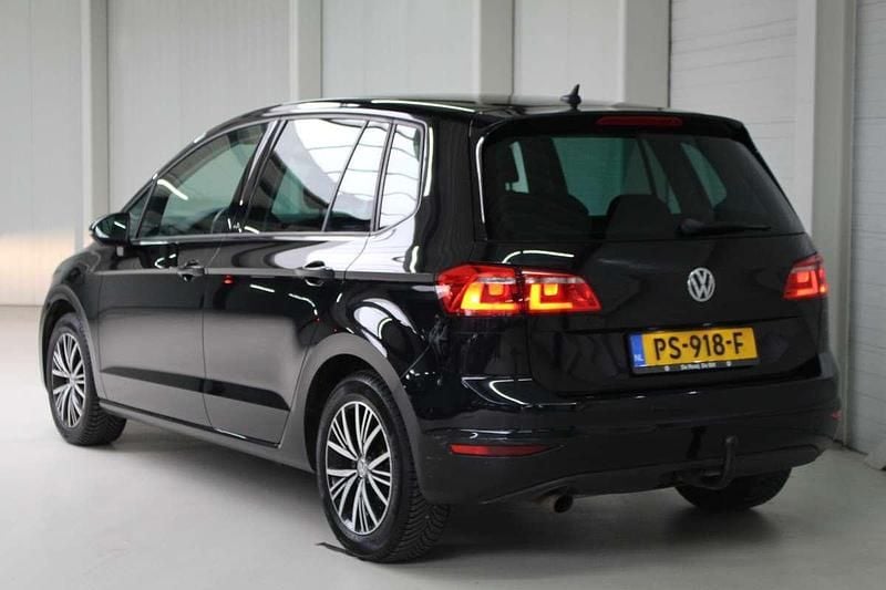 Occasion VW Golf Sportsvan Allstar 112 PK (82 kW) 2016 Zwart (metallic) MPV