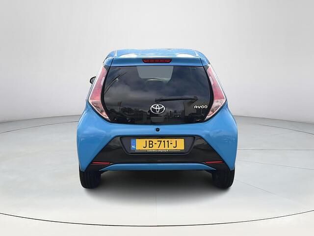 Occasion Toyota Aygo X-cite 69 PK (50 kW) 2016 Blauw Hatchback
