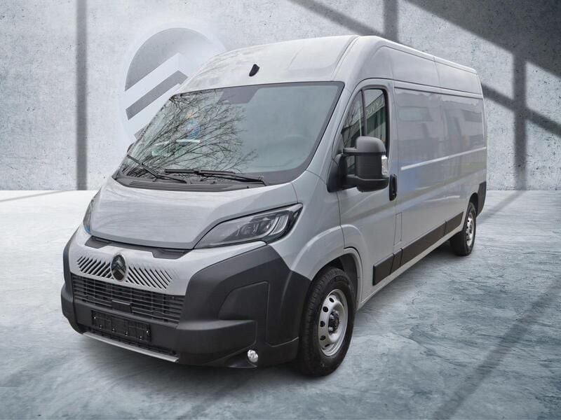 Grijs Nieuw 2024 Citroën Jumper MPV | € 35.490 - Afbeelding 1/4