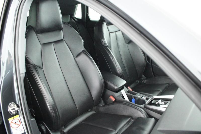 Occasion Audi A3 Sportback Business 150 PK (110 kW) 2020 Grijs Hatchback