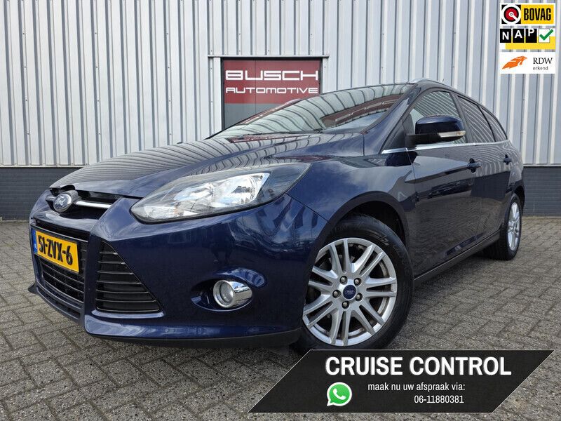 Blauw Gebruikt 2013 Ford Focus Titanium Stationwagen | € 6.995 (Eerlijke prijs) - Afbeelding 1/4