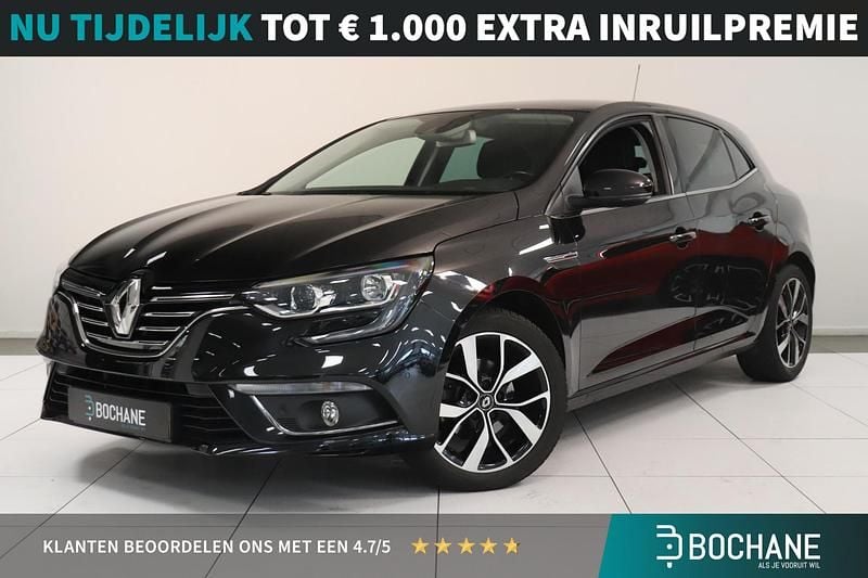 Zwart Gebruikt 2019 Renault Mégane IV Bose Edition Hatchback | € 18.235 (Eerlijke prijs) - Afbeelding 1/4