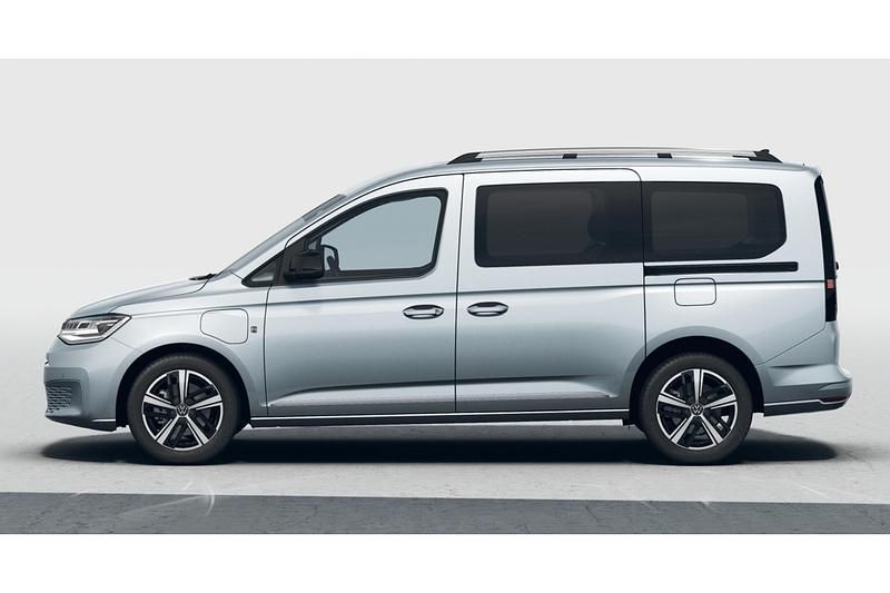 Nieuw VW Caddy Maxi Style 2025 Oyster silver metallic (lm7p) MPV