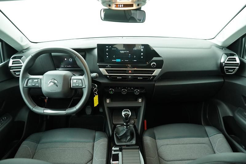 Occasion Citroën C4 Feel 101 PK (74 kW) 2023 Grijs SUV