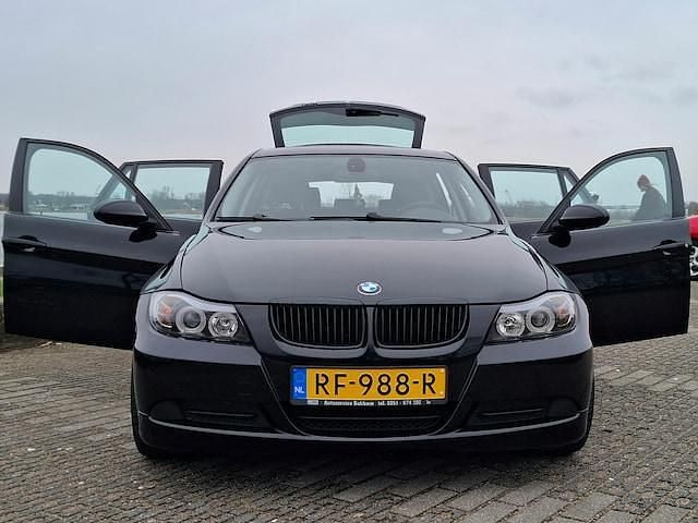 Occasion BMW 318 143 PK (105 kW) 2008 Zwart Stationwagen