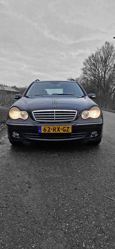 Occasion Mercedes C180 Elegance 143 PK (105 kW) 2005 Zwart Stationwagen