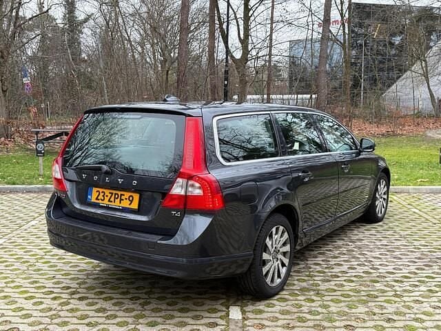 Occasion Volvo V70 Momentum 180 PK (132 kW) 2013 Grijs Stationwagen