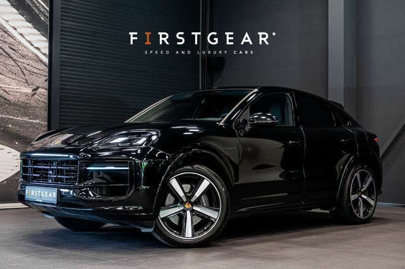 Zwart Gebruikt 2024 Porsche Cayenne Sport SUV | € 129.900 (Duur) - Afbeelding 1/4