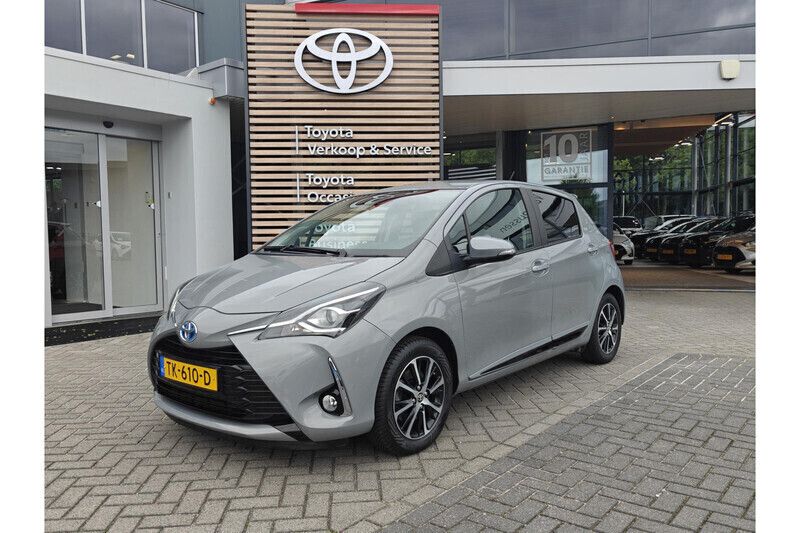 Gebruikt 2018 Toyota Yaris Hybrid Design | € 16.299 (Super prijs) - Afbeelding 1/1