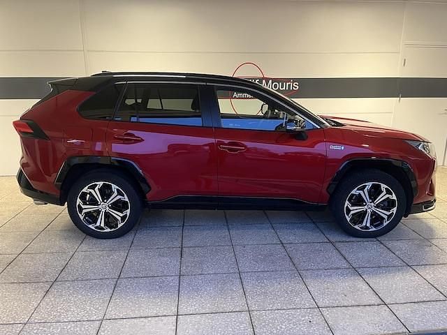 Occasion Toyota RAV4 Hybrid Plus 306 PK (225 kW) 2021 Rood SUV