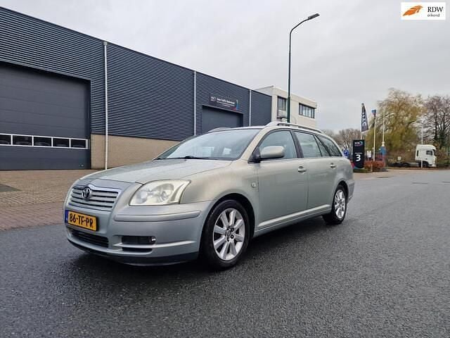 Groen Occasion 2006 Toyota Avensis Luna Stationwagen | € 2.400 (Eerlijke prijs) - Afbeelding 1/4