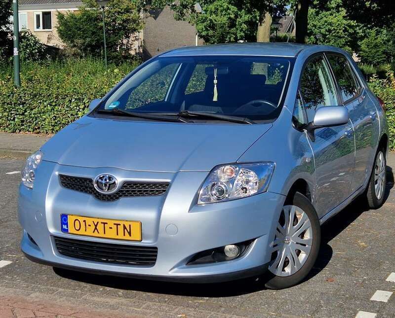 Blauw Gebruikt 2007 Toyota Auris Business Edition Hatchback | € 4.500 (Eerlijke prijs) - Afbeelding 1/4