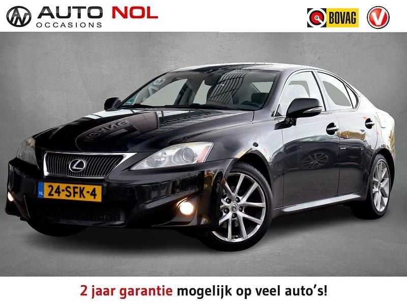 Zwart Gebruikt 2011 Lexus IS250 Sedan | € 9.950 (Eerlijke prijs) - Afbeelding 1/4
