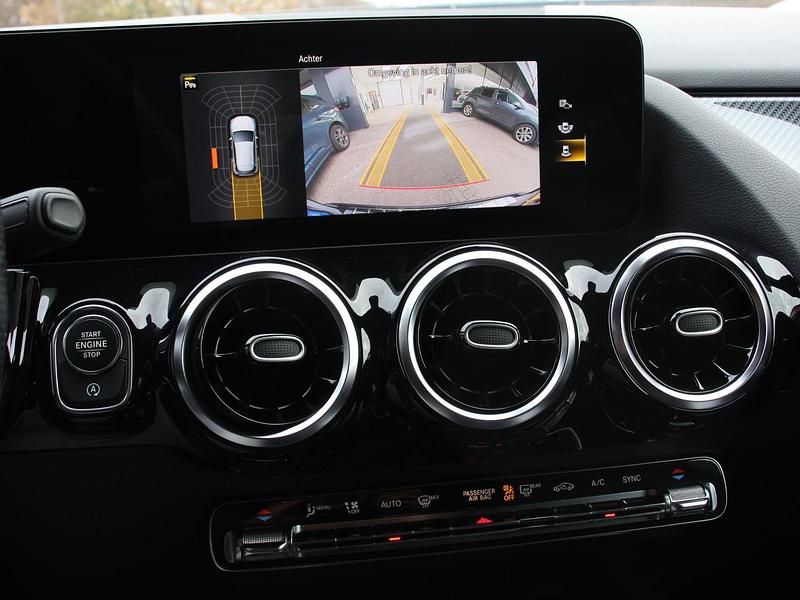 Occasion Mercedes GLA200 AMG line 163 PK (119 kW) 2020 Zwart SUV