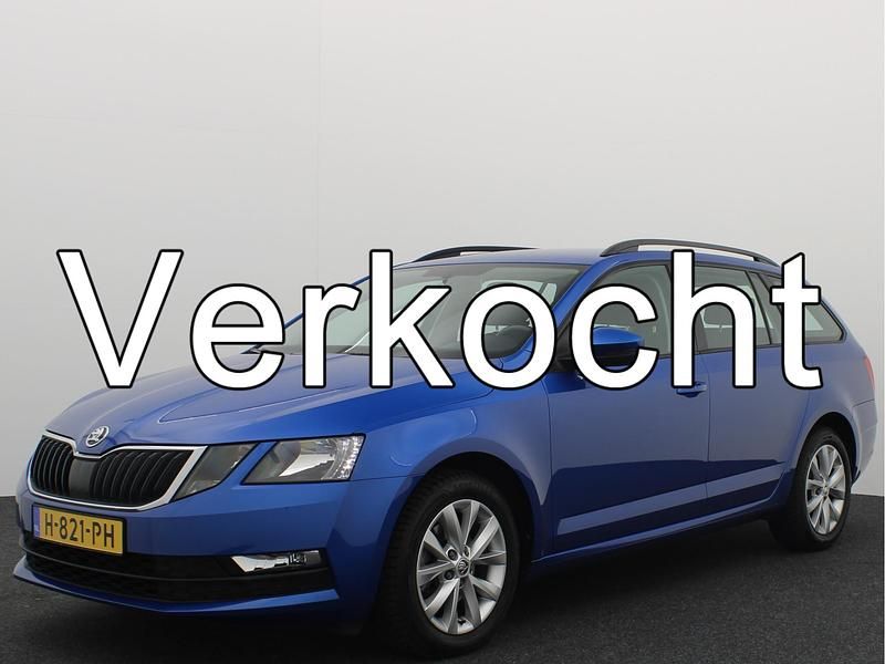 Blauw Gebruikt 2020 Skoda Octavia Business Line Stationwagen | € 15.183 (Eerlijke prijs) - Afbeelding 1/4