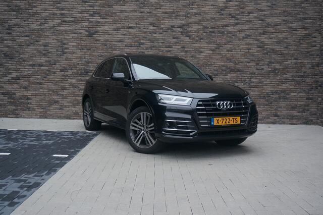 Zwart Gebruikt 2019 Audi Q5 Competition SUV | € 43.950 (Iets duurder) - Afbeelding 1/4