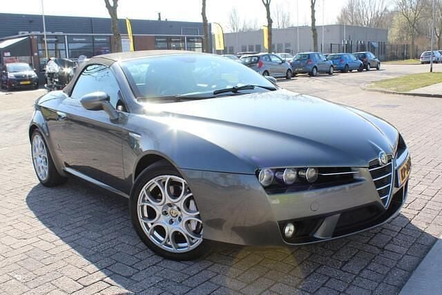 Occasion Alfa Romeo Spider Exclusive 210 PK (154 kW) 2009 Grijs Cabriolet