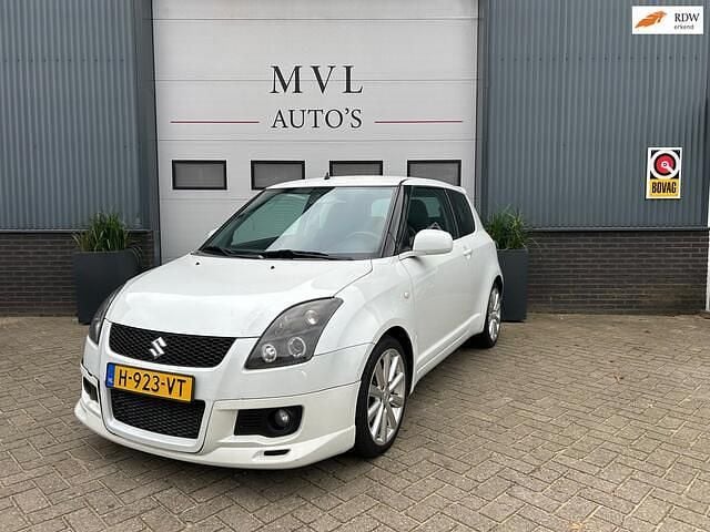 Wit Gebruikt 2009 Suzuki Swift Sport Hatchback | € 3.990 (Eerlijke prijs) - Afbeelding 1/4