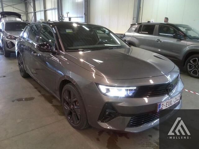 Grijs Occasion 2024 Opel Astra Stationwagen | € 26.000 (Goede deal) - Afbeelding 1/4