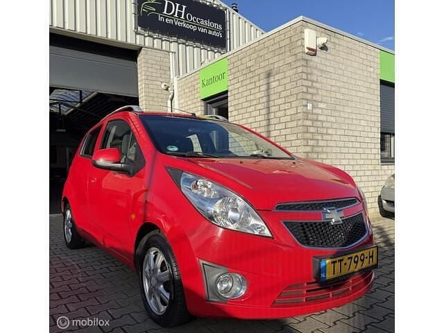Occasion Chevrolet Spark LTZ 82 PK (60 kW) 2012 Rood Hatchback