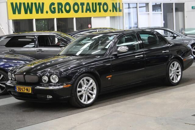 Zwart Gebruikt 2003 Jaguar XJR S Sedan | € 9.950 - Afbeelding 1/4