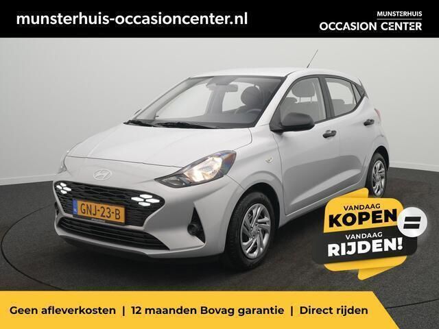 Grijs Gebruikt 2024 Hyundai i10 Comfort Hatchback | € 19.500 (Eerlijke prijs) - Afbeelding 1/4
