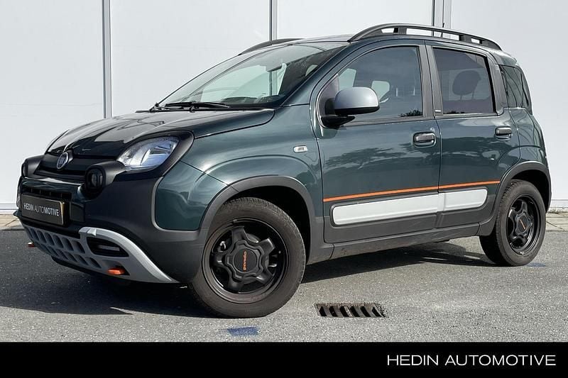 Groen Gebruikt 2023 Fiat Panda Cross Cross Hatchback | € 16.945 (Eerlijke prijs) - Afbeelding 1/4