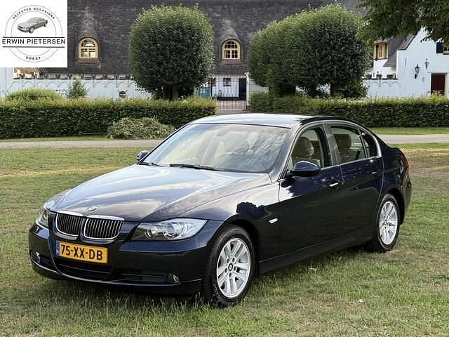 Blauw Gebruikt 2007 BMW 325 Executive Sedan | € 15.499 - Afbeelding 1/4
