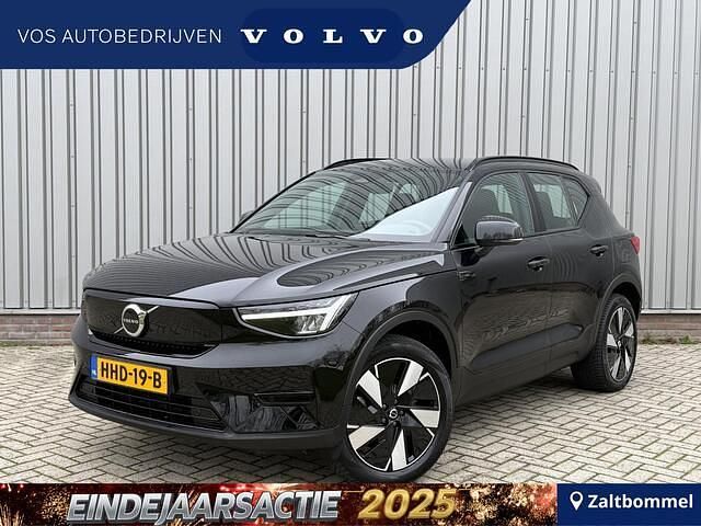 Zwart Gebruikt 2025 Volvo EX40 Plus SUV | € 44.950 (Iets duurder) - Afbeelding 1/3