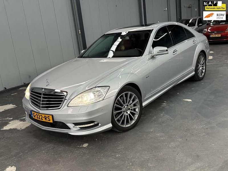 Grijs Gebruikt 2010 Mercedes S350 Prestige Sedan | € 12.999 (Super prijs) - Afbeelding 1/4