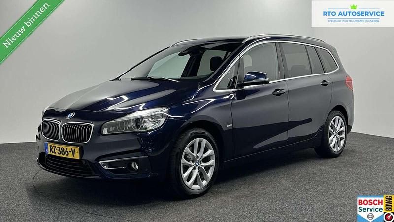 Blauw Gebruikt 2018 BMW 218 Gran Tourer Executive MPV | € 17.500 (Eerlijke prijs) - Afbeelding 1/4