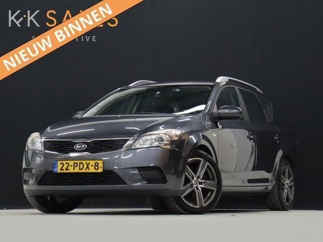 Grijs Gebruikt 2011 Kia Ceed Hatchback | € 3.940 (Goede deal) - Afbeelding 1/4