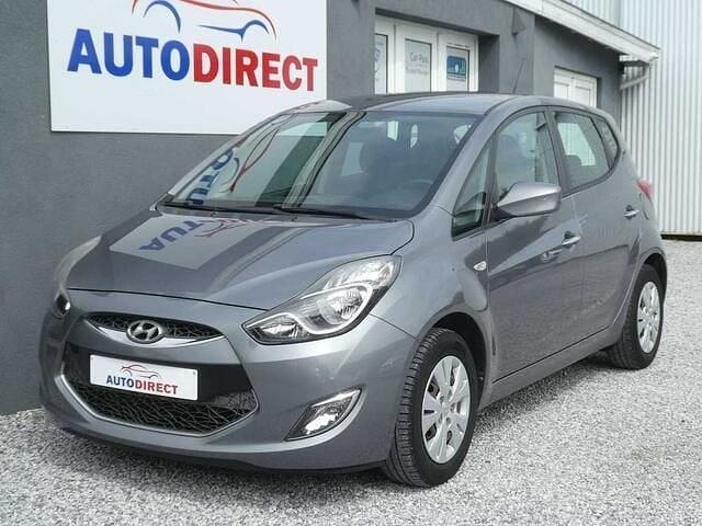 Grijs Gebruikt 2013 Hyundai ix20 Comfort MPV | € 7.490 (Eerlijke prijs) - Afbeelding 1/4