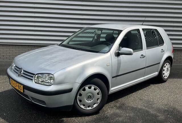 Grijs Gebruikt 2002 VW Golf IV Hatchback | € 1.195 (Super prijs) - Afbeelding 1/4