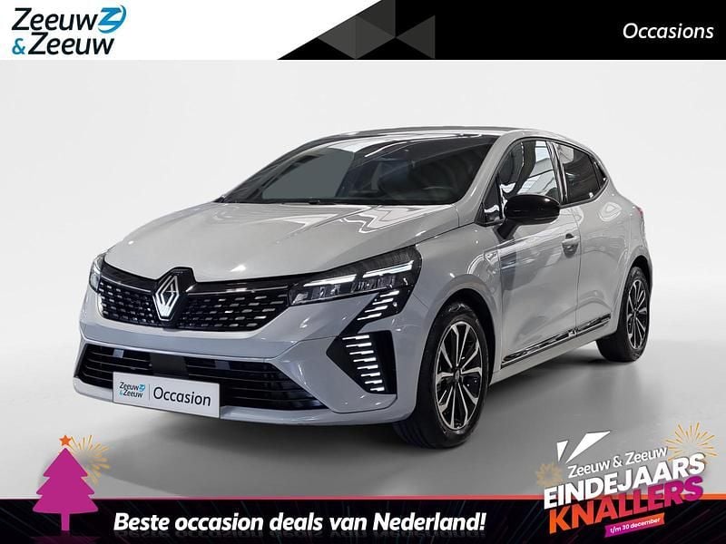 Rafale grijs kqj Gebruikt 2024 Renault Clio V Techno Hatchback | € 18.940 (Eerlijke prijs) - Afbeelding 1/4