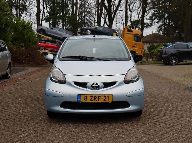 Gebruikt 2006 Toyota Aygo Hatchback | € 1.375 (Goede deal) - Afbeelding 1/4