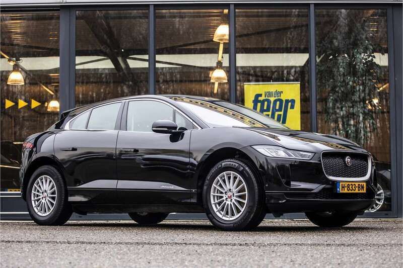 Zwart, metallic lak Gebruikt 2019 Jaguar I-Pace Business Edition SUV | € 23.950 (Eerlijke prijs) - Afbeelding 1/4