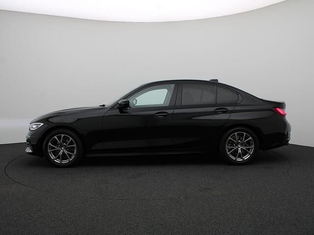 Occasion BMW 318 Executive 156 PK (114 kW) 2021 Zwart (metallic) Sedan