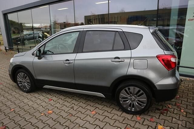 Occasion Suzuki SX4 Exclusive 120 PK (88 kW) 2015 Grijs (metallic) SUV
